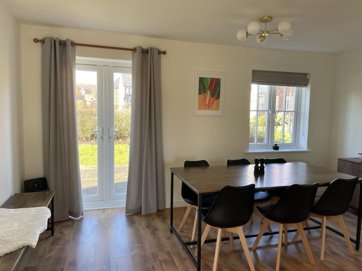 Caramel Cottage At The Bay Filey, Sleeps 6, 2 Dogs Welcome For Free Too Eksteriør bilde